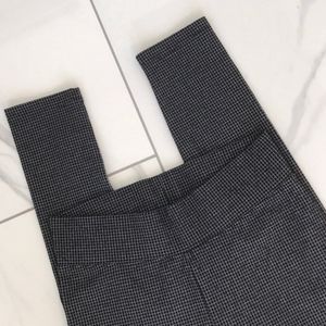 Women's Aeropostale NWT High Rise Leggings. Size Medium.